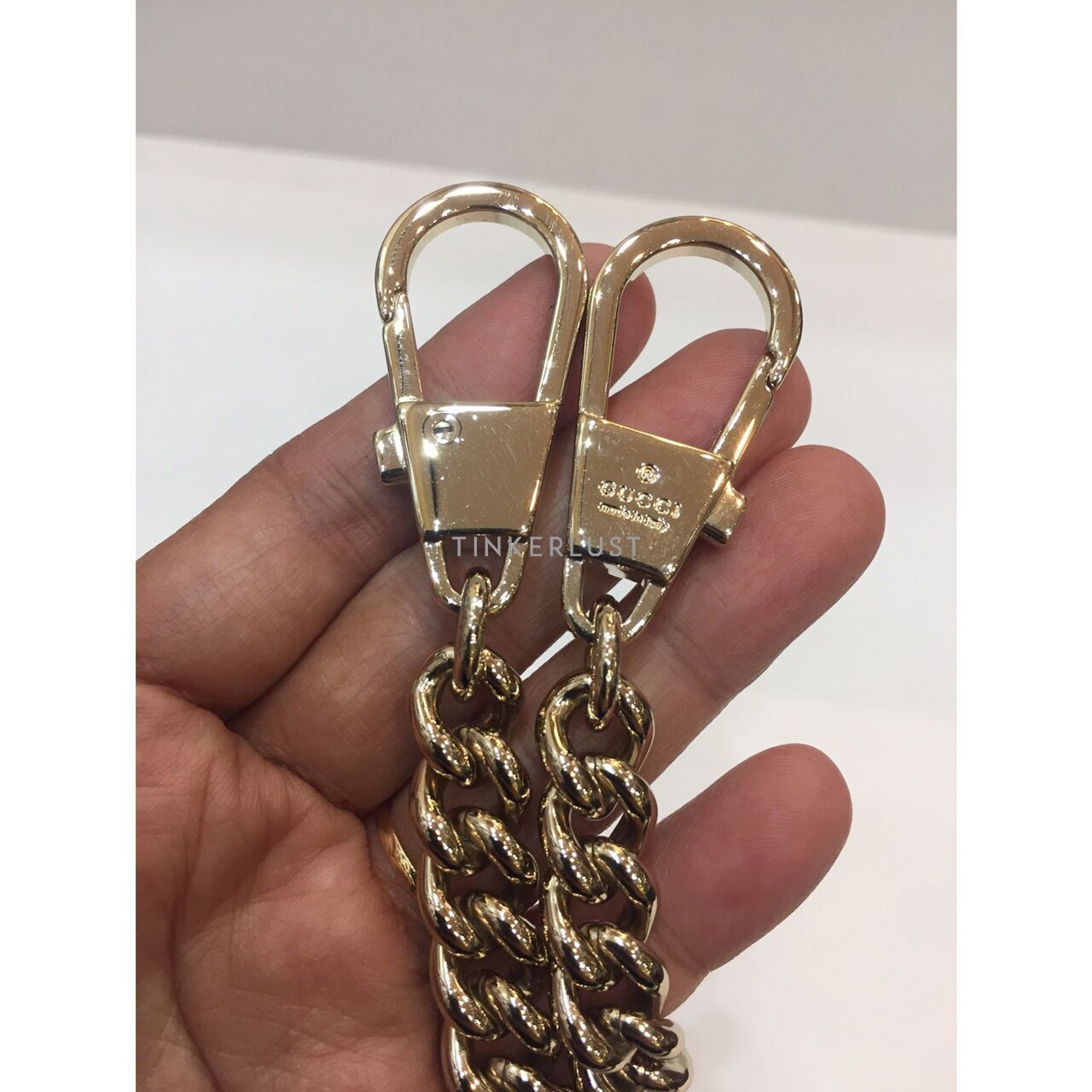 Gucci GG Interlocking Small Chain Cream 2023 Sling Bag 