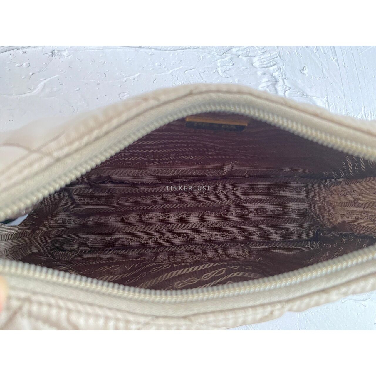 Prada 1NE051 Contenitore Maniglia Pomice Tessuto Impuntu Shoulder Bag