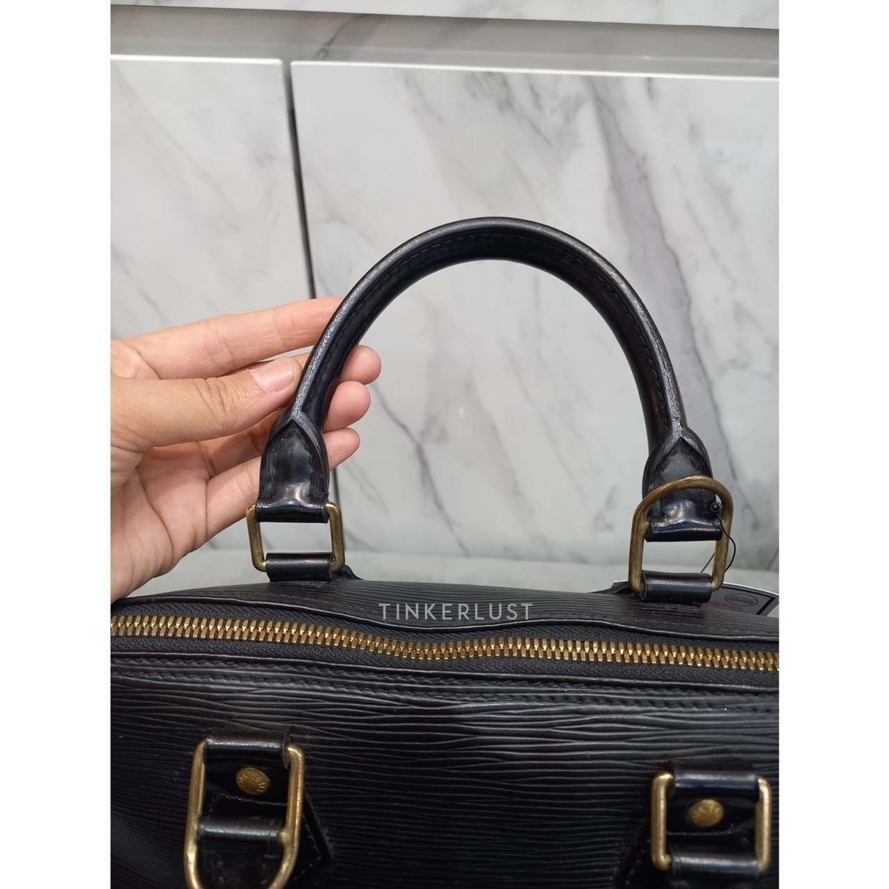 Louis Vuitton Alma PM Epi leather Black 2001 Handbag