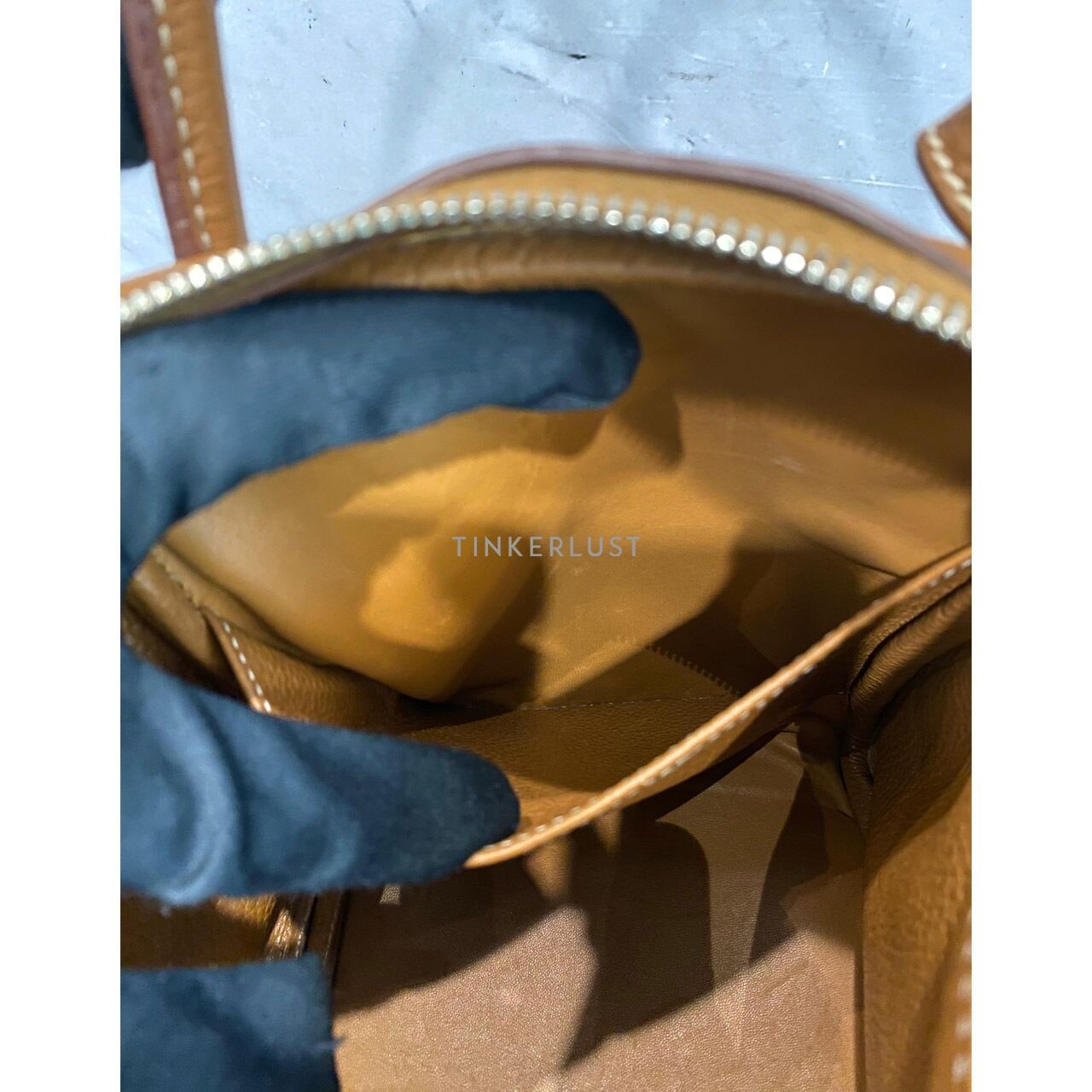 Hermes Lindy 34 Gold Clemence PHW #P Square Shoulder Bag