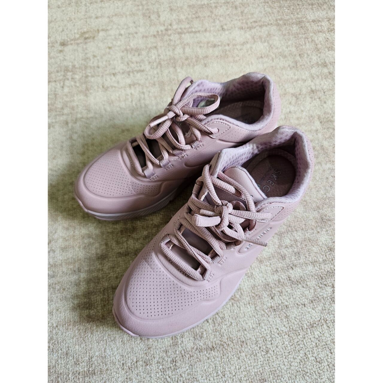 Skechers Dusty Pink Sneakers