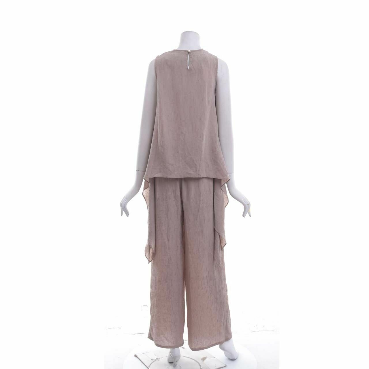 Veyl Taupe Two Piece