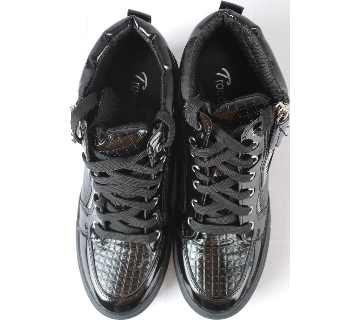 Tracce Black Wedges Sneakers