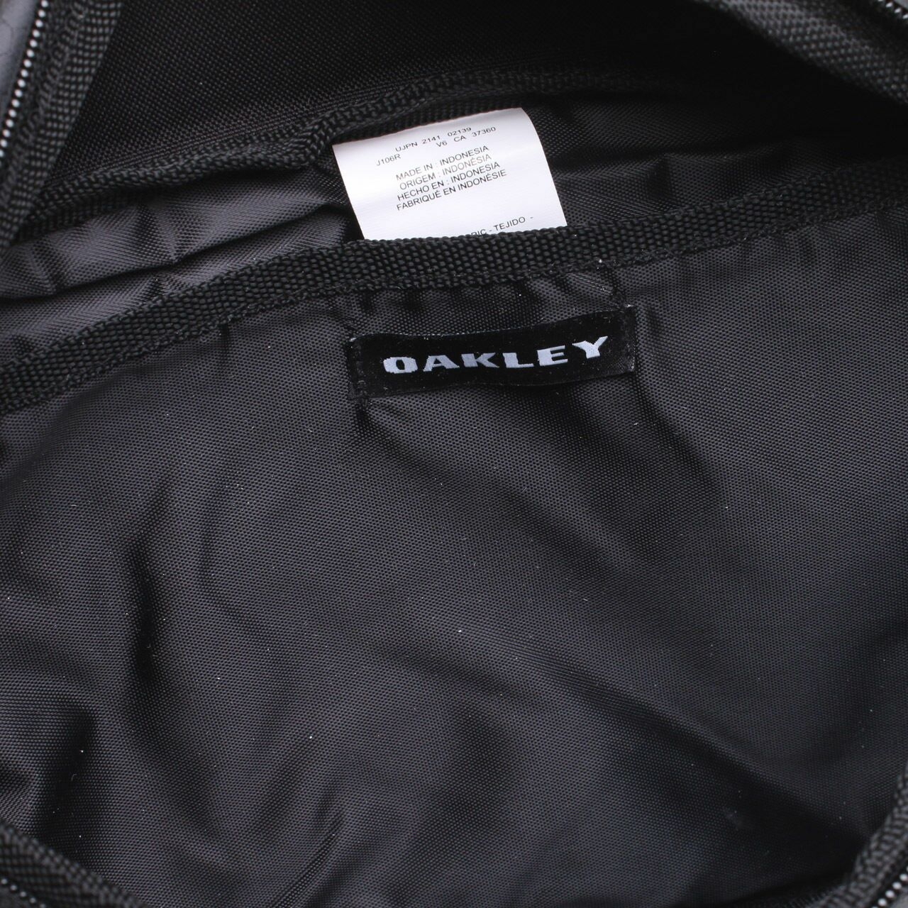 Oakley Black Waist Bag Sling Bag