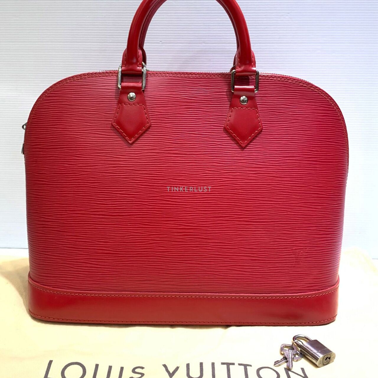 Louis Vuitton Alma PM Epi Leather Red 2006 Handbag