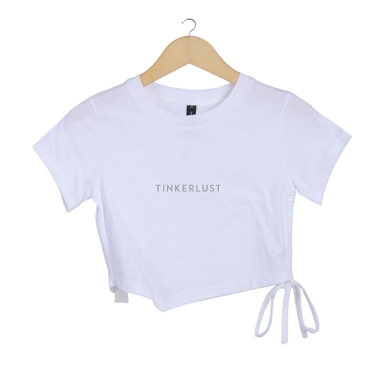 Wearstatuquo White String Cropped T-Shirt