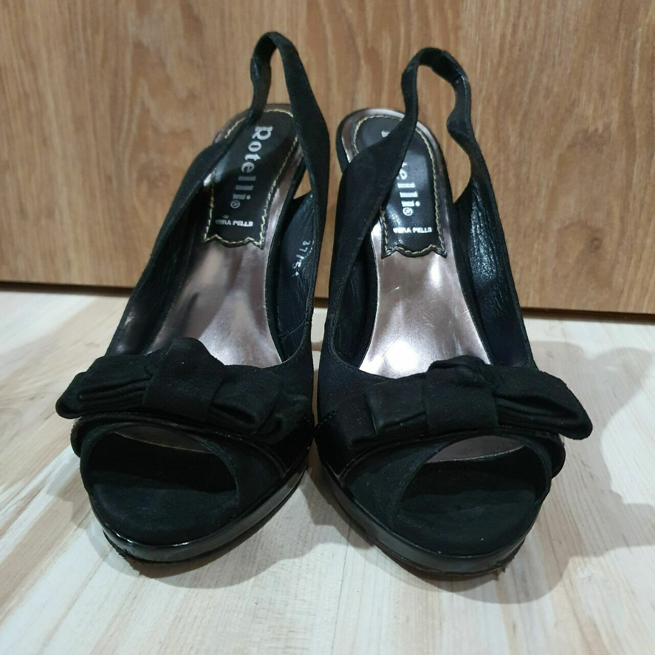 Rotelli Black Heels