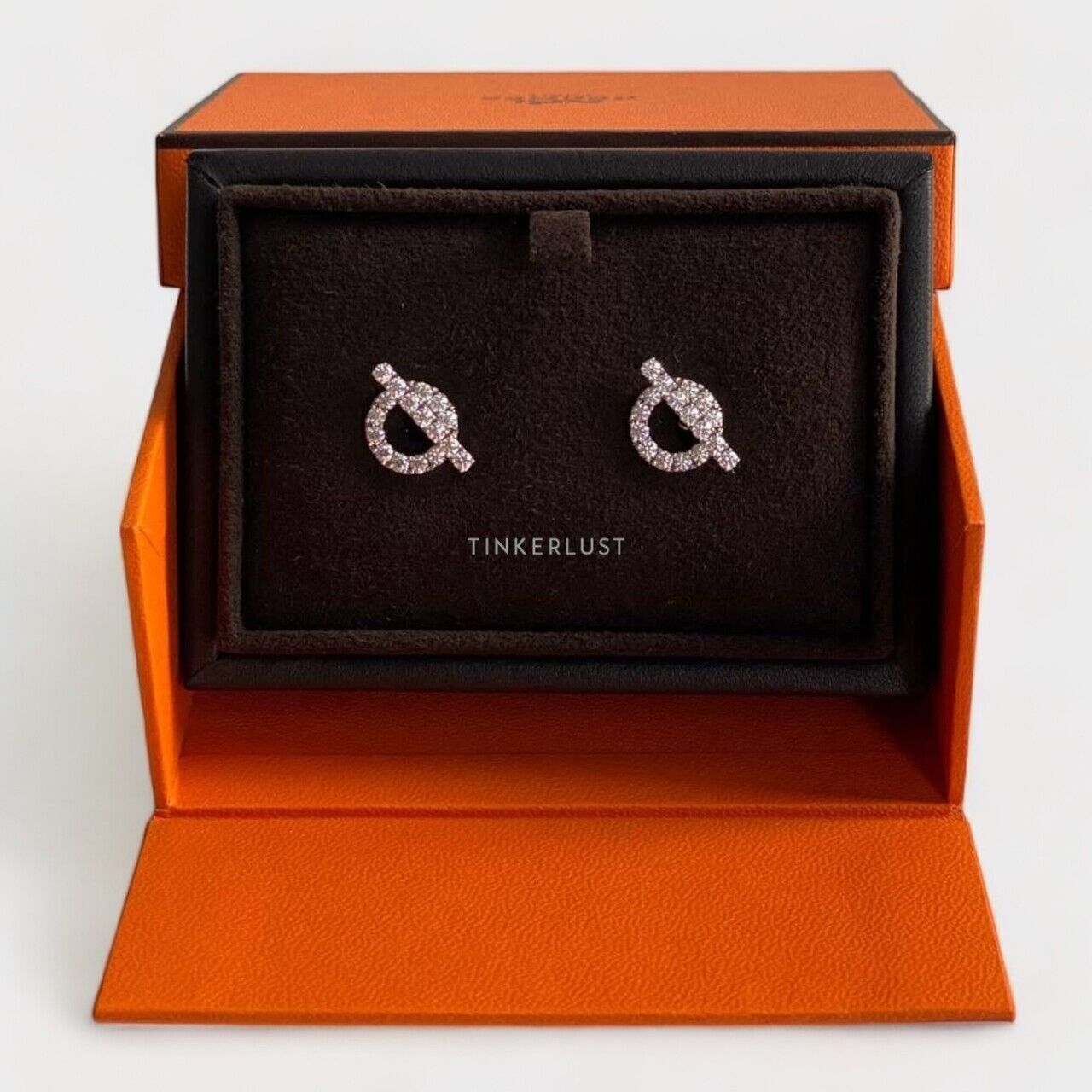 Hermes Finesse Diamond Earing White Gold 34 pcs Diamond 0.92 ct Jewellery
