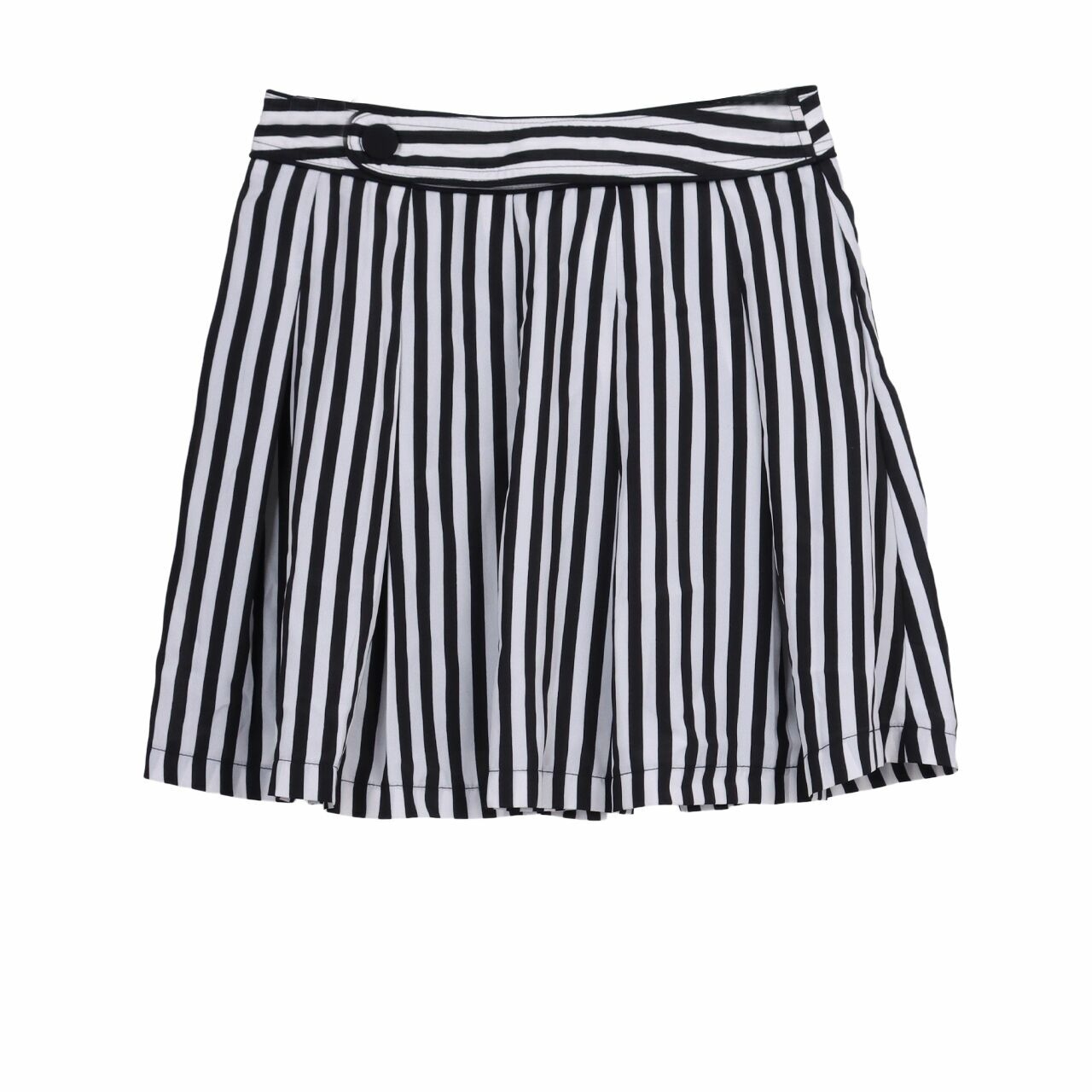 Iora Black & White Stripes Mini Skirt