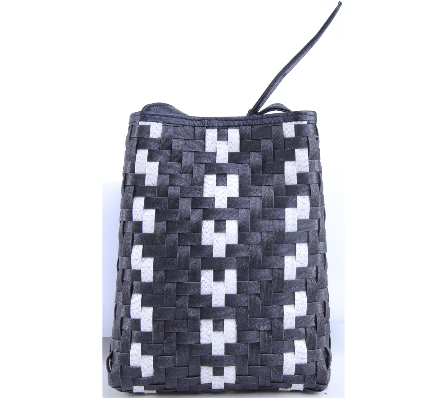 Chameo Couture Black And White Sling Bag
