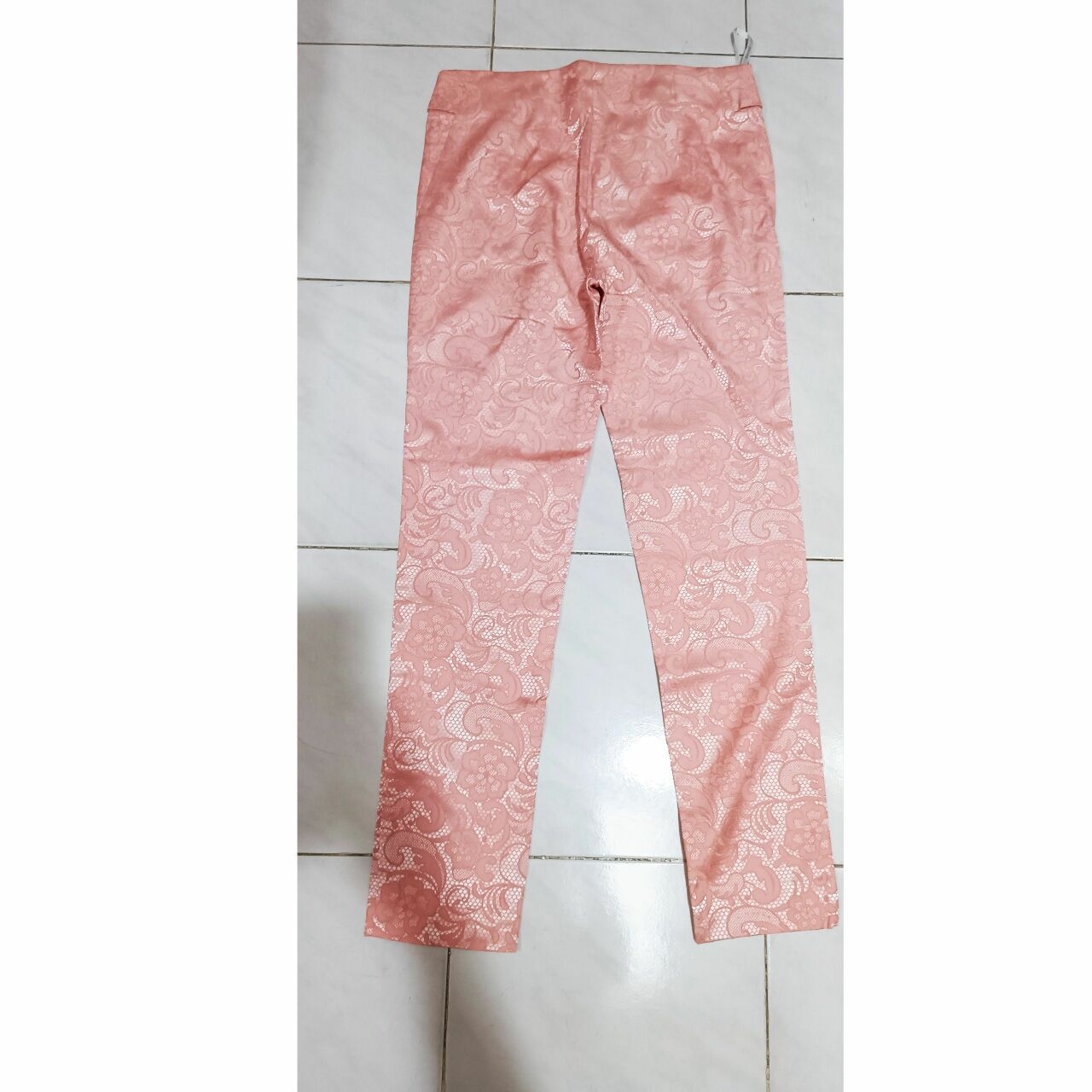 Minimal Pink Floral Long Pants