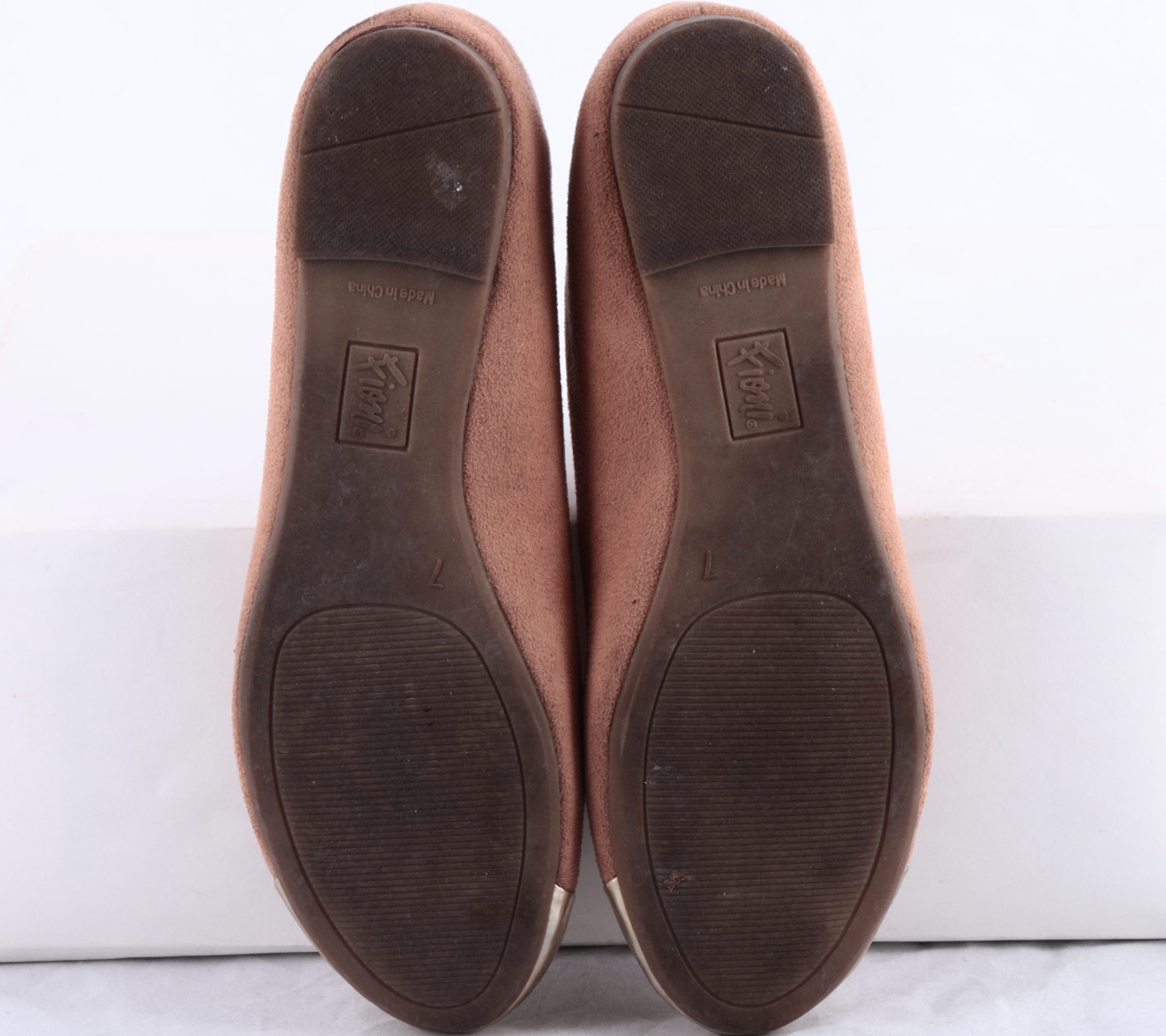 Fioni Brown And Gold Flats