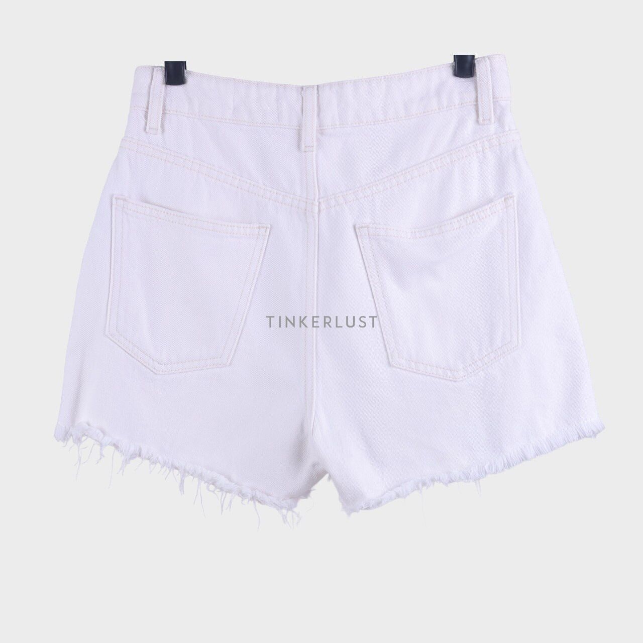 Cotton On Broken White Short Pants