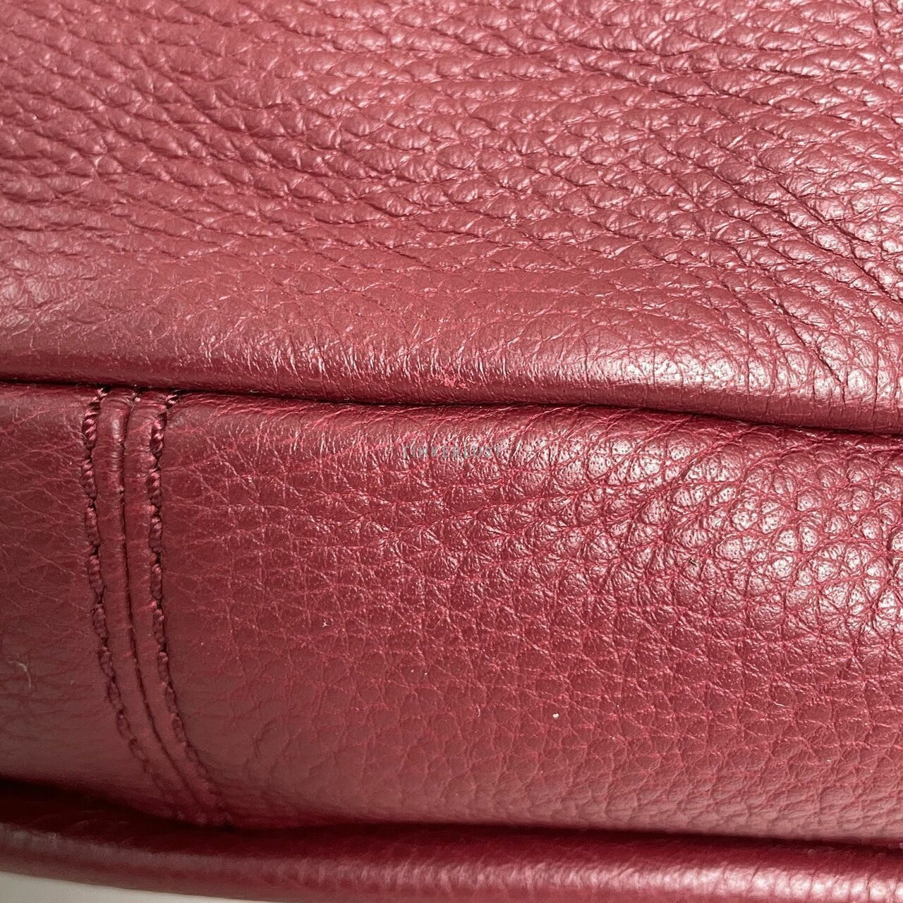 Marc By Marc Jacobs Burgundy Leather Hillier Hobo