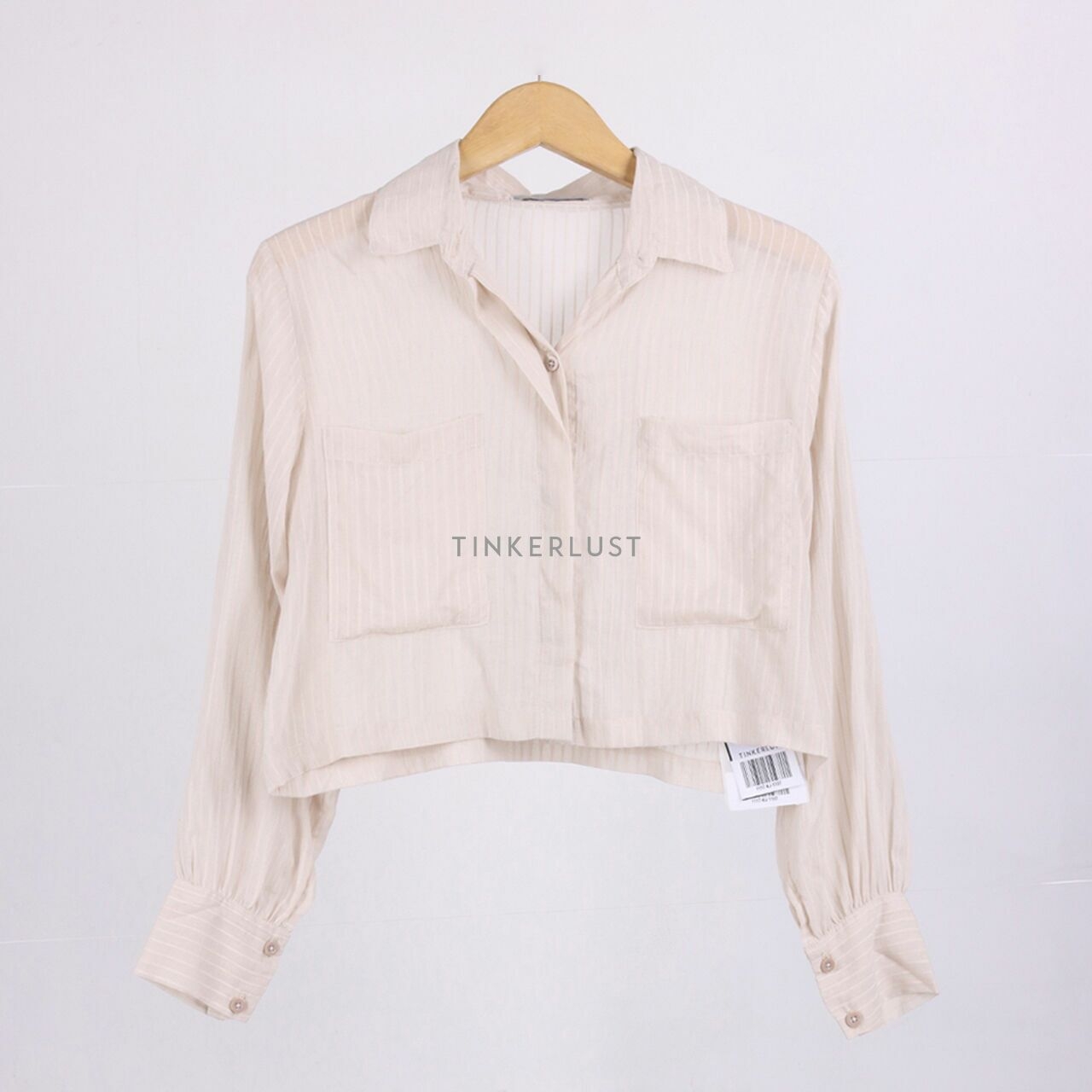 Poise24 Beige Cropped Shirt