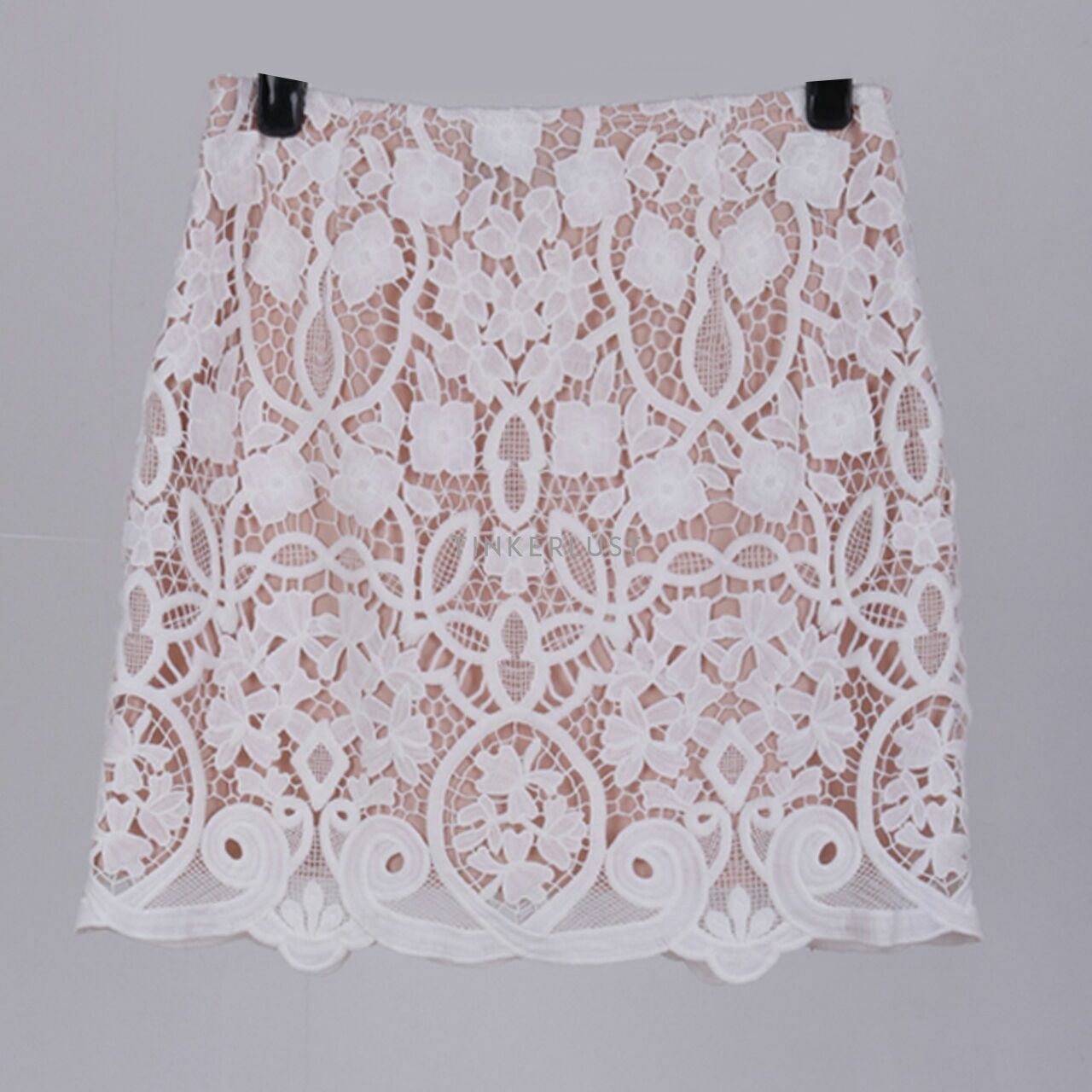 theclosetlover White & Cream Mini Skirt