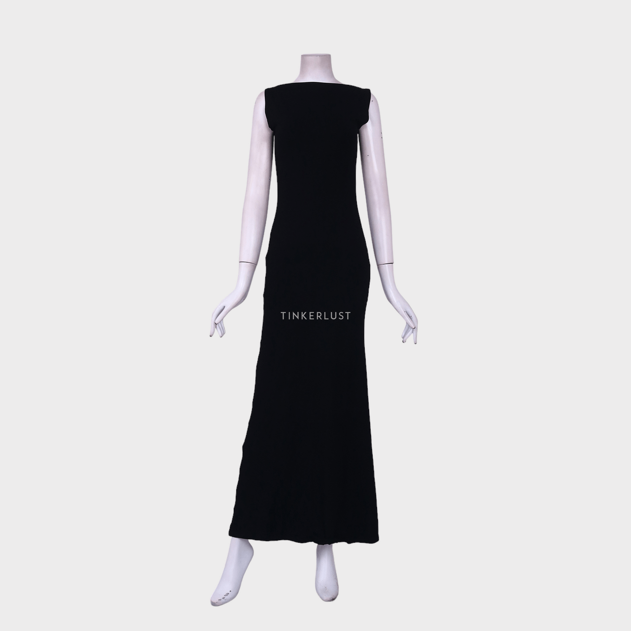 Arus Black Long Dress