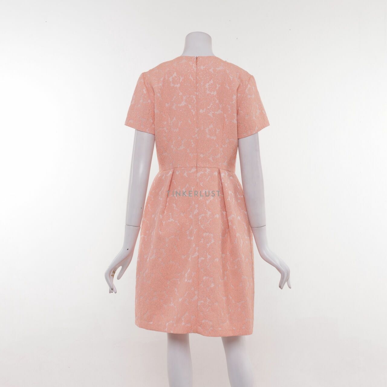 VOTUM Peach Floral Mini Dress