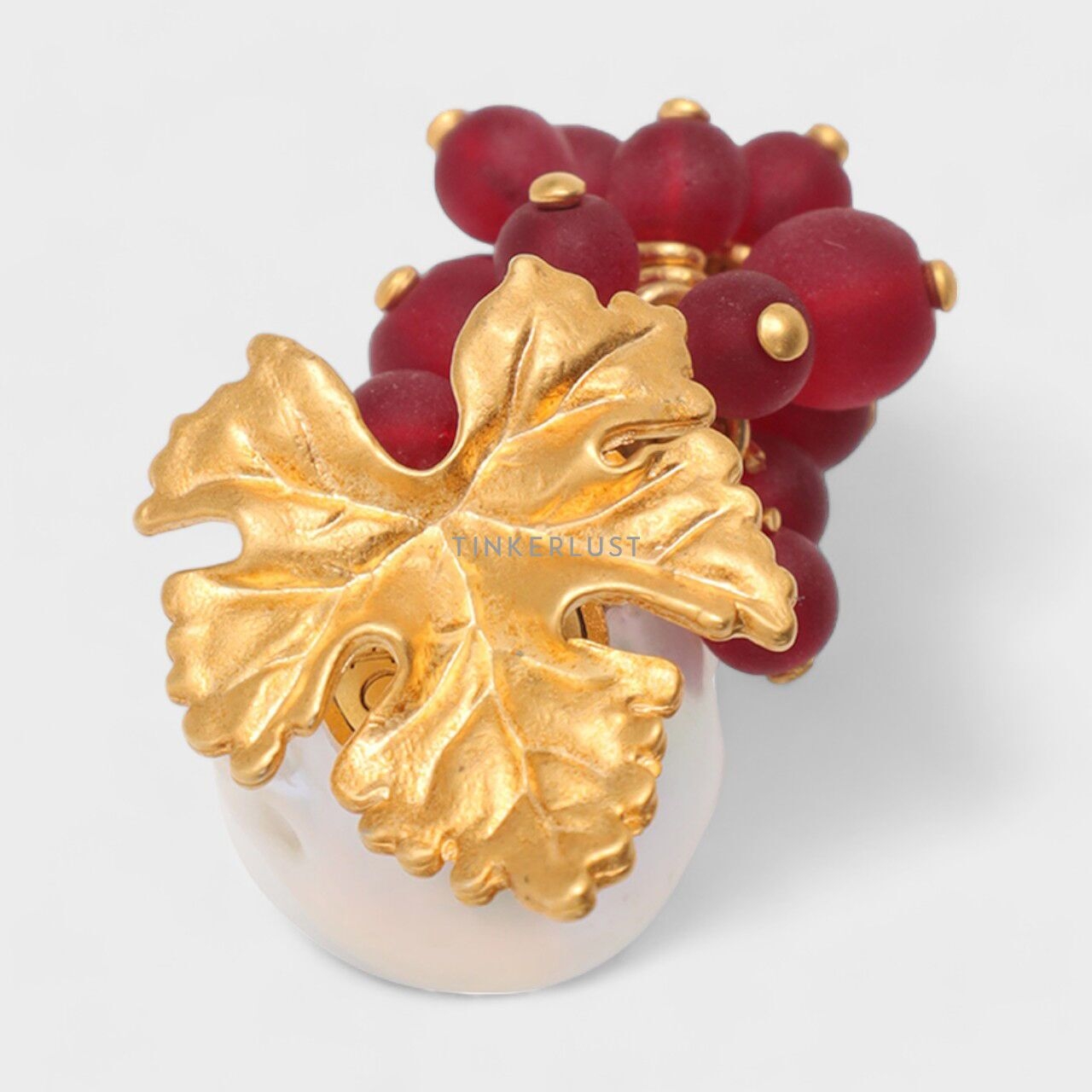 Christian Dior Grape Bunch Tribales Earring in Gold-Finish Metal with Freswater Pearl Jewellery