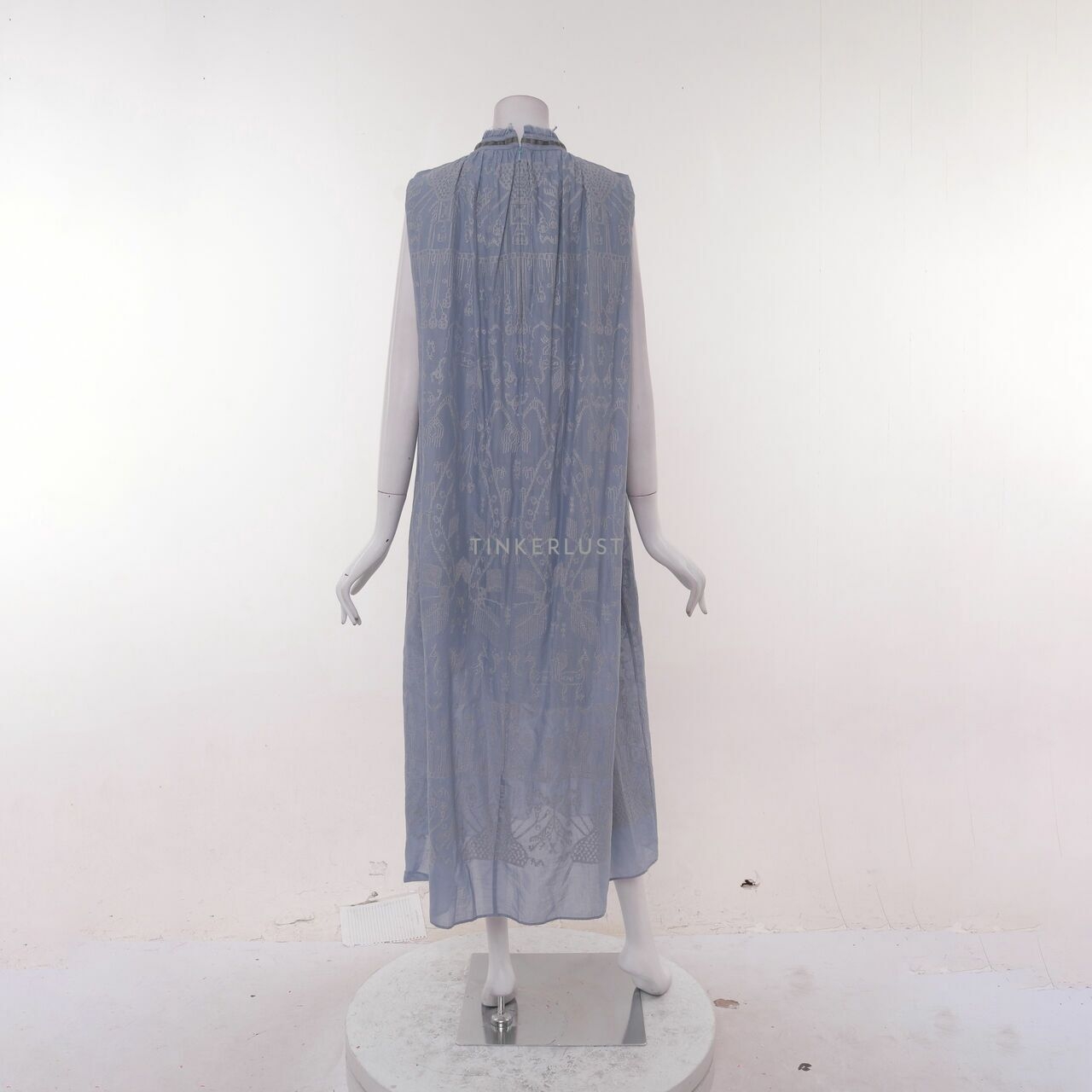 Saptodjojokartiko Blue Embroidered Long Dress