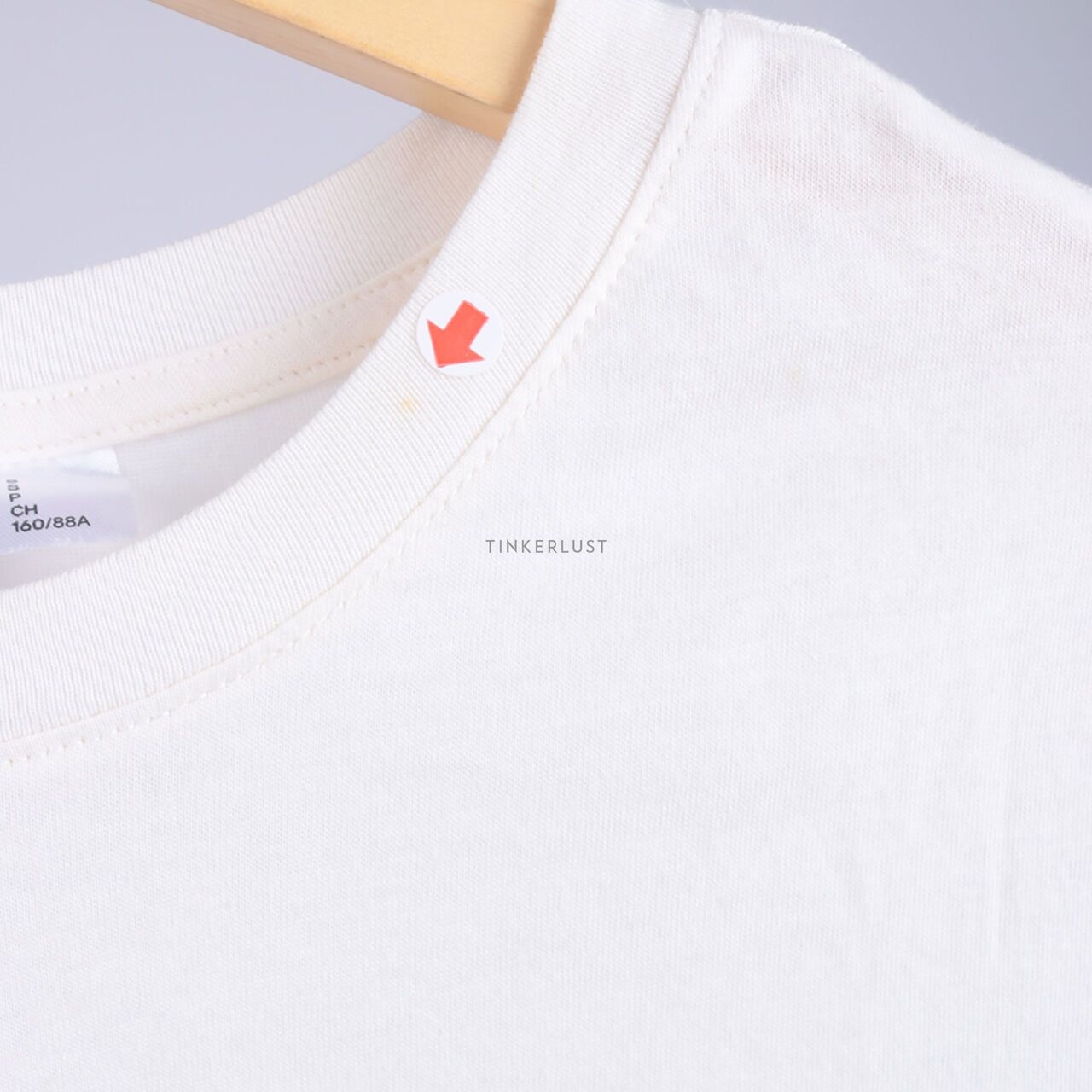 H&M Broken White T-Shirt