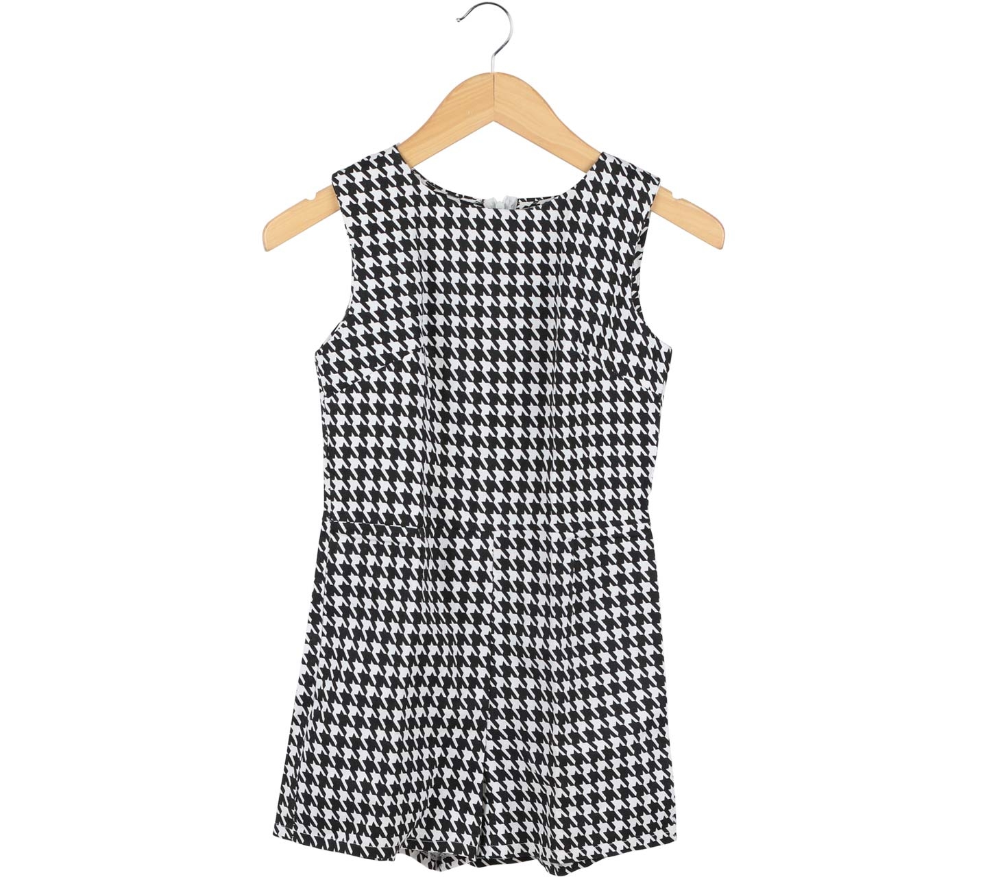 J.REP Black And White Houndstooth Sleeveless Jumpsuit