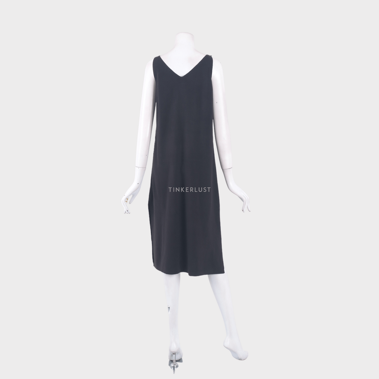 White Collar Concept Black Slit Midi Dress