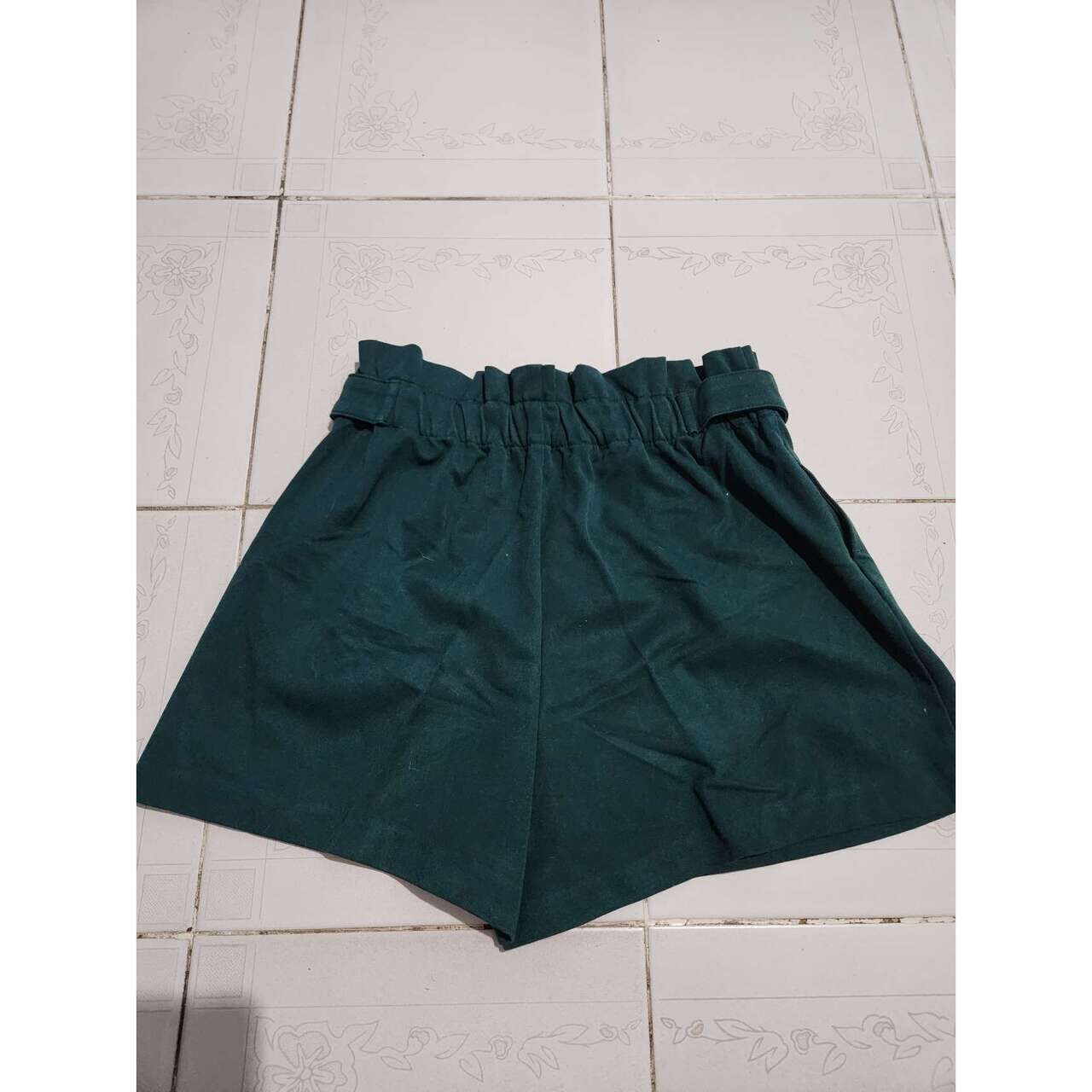 Zara Emerald Short Pants