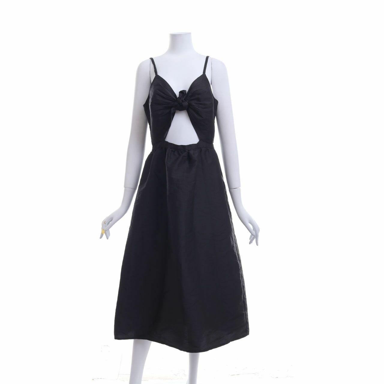 Luna Habit Black Midi Dress