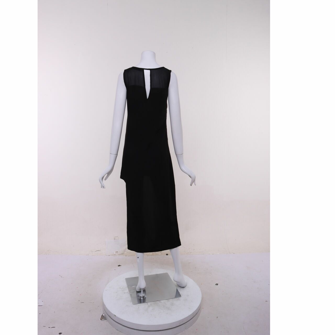 Style Nanda Black Midi Dress