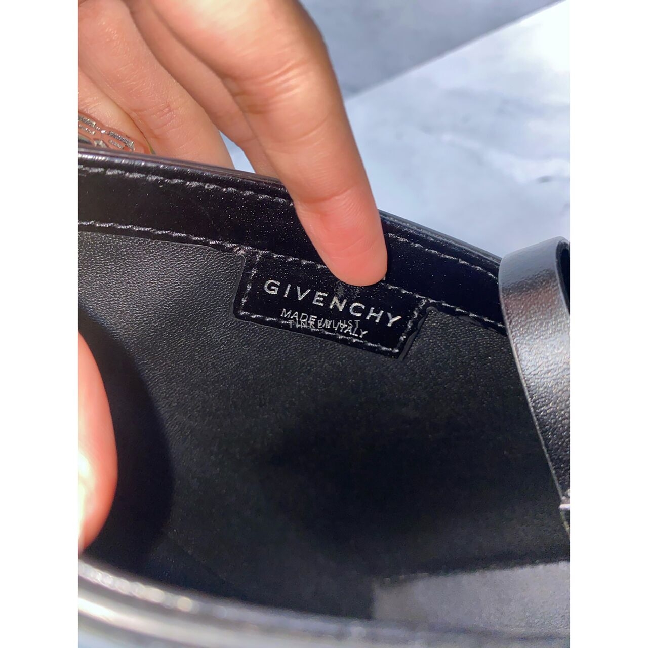 Givenchy Small Cut Out in Box Leather Black Calf 2022 Shoulder Bag