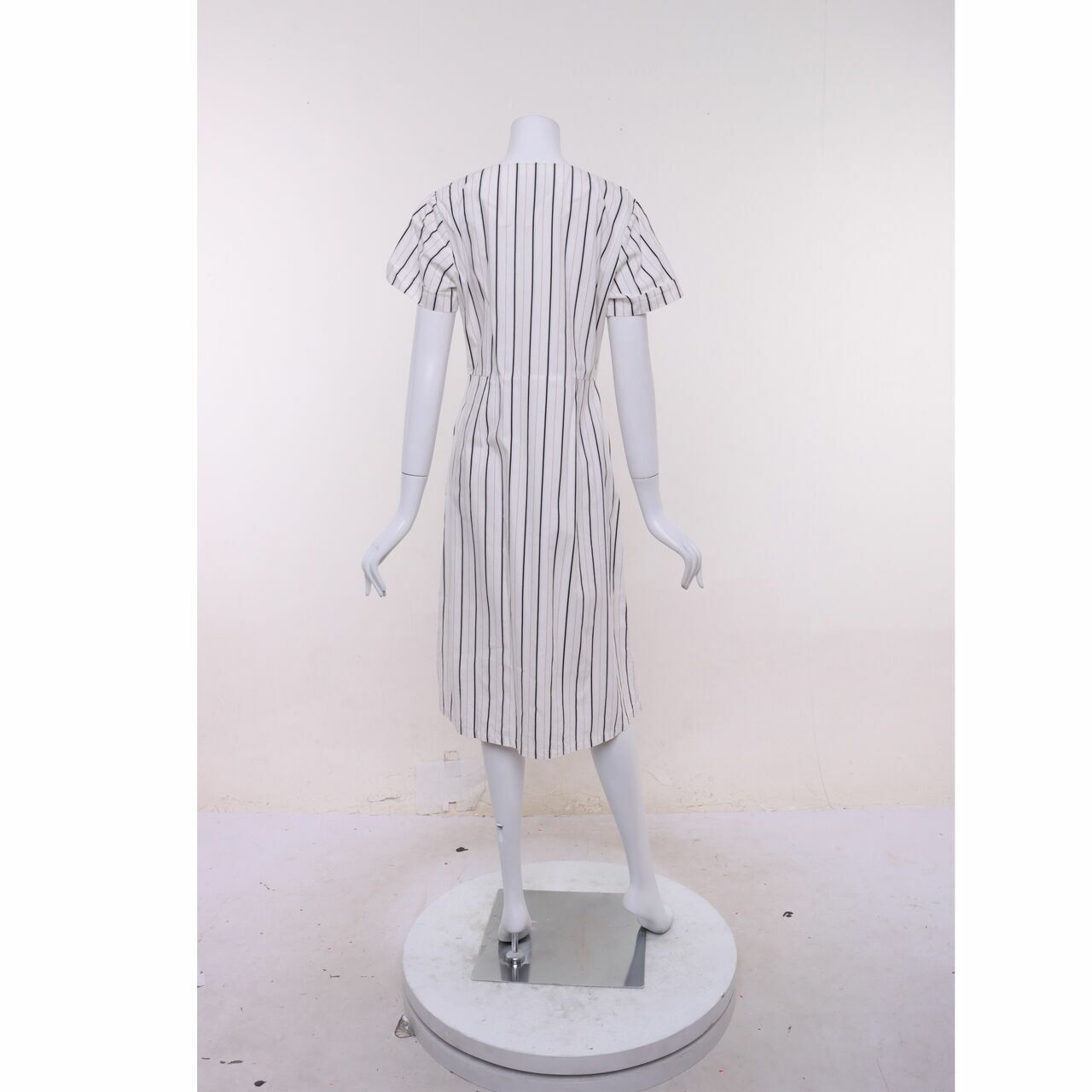 Rosetz White Stripes Midi Dress