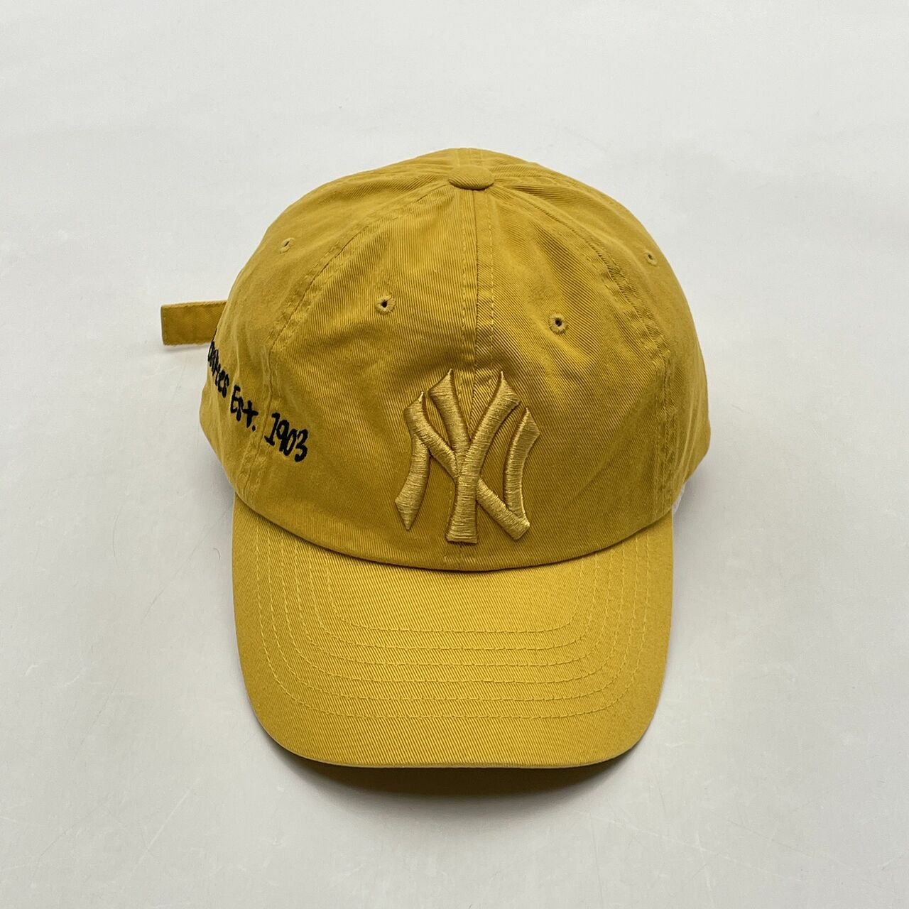 MLB  Yellow Hats