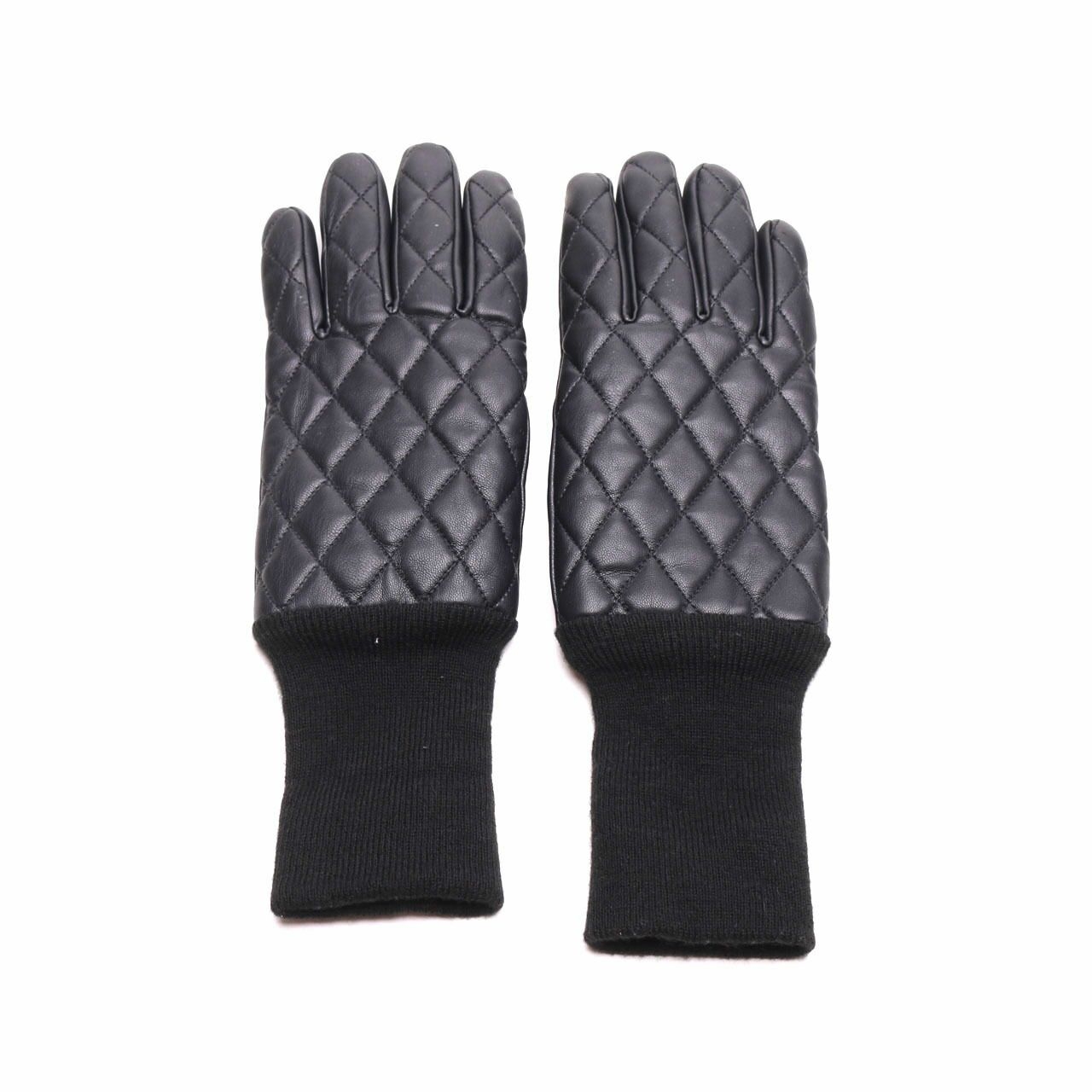 UNIQLO Black Gloves
