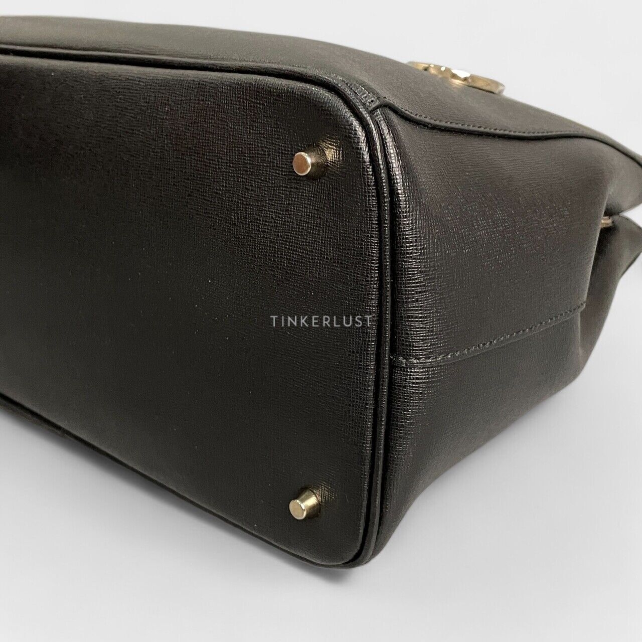 Furla Linda Carryall Double Zip Black Leather GHW Tote Bag