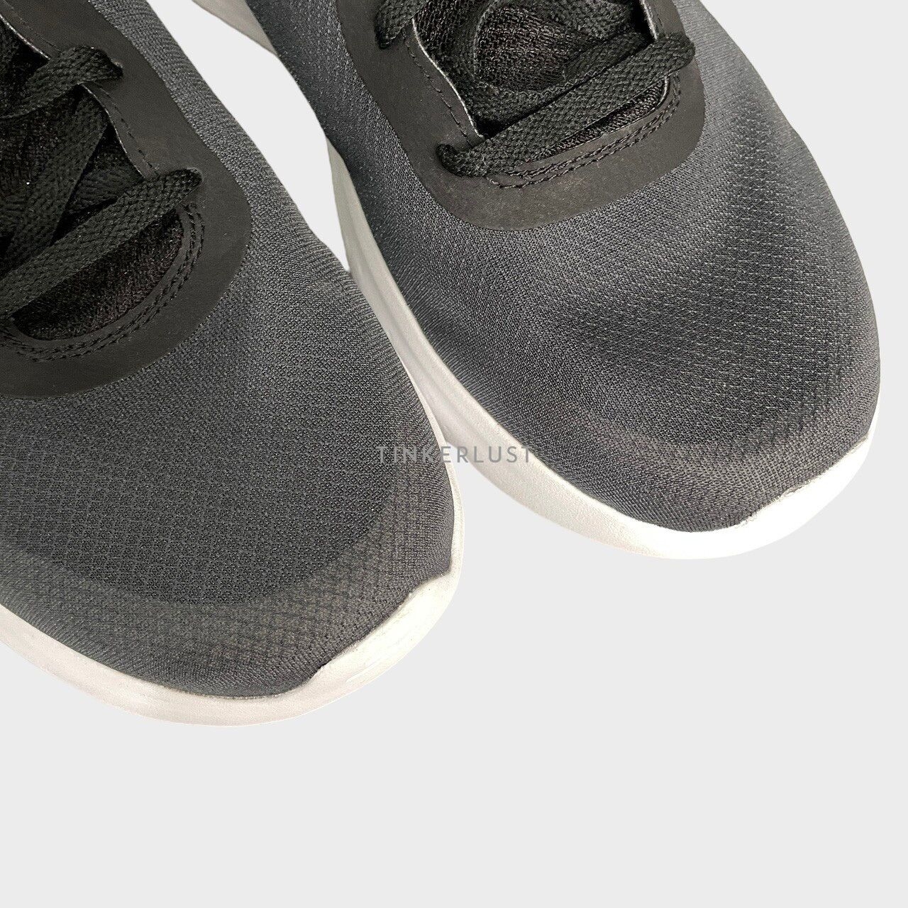 Skechers Dark Grey Sepatu