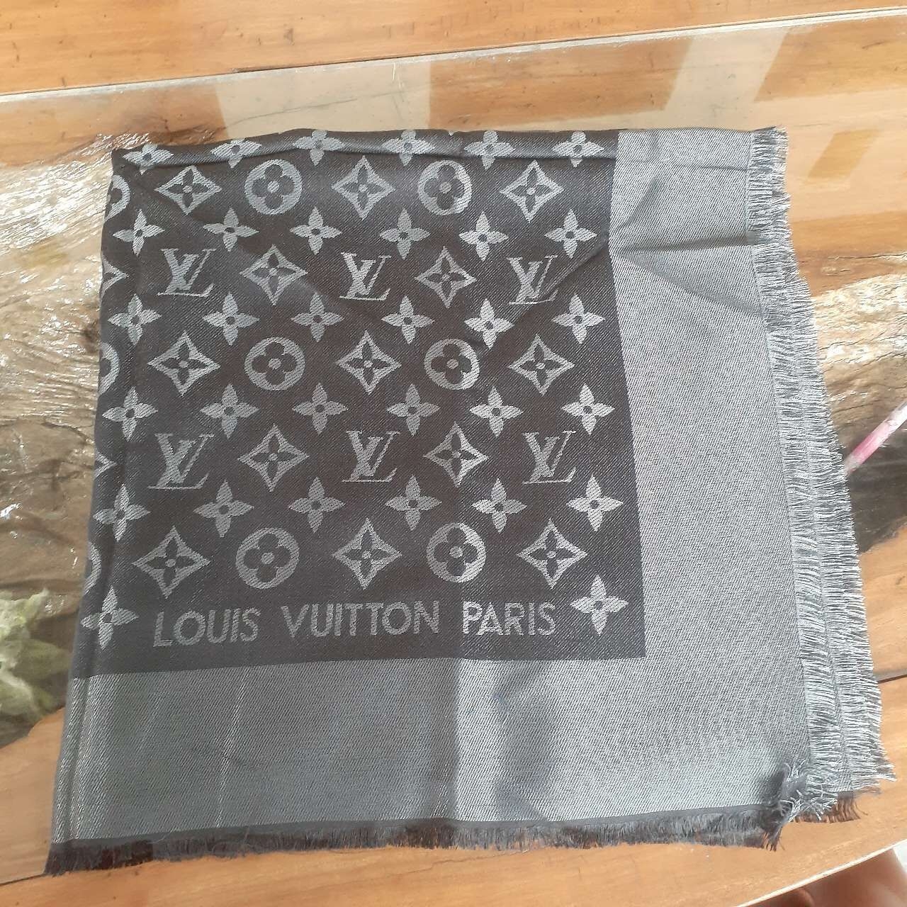 Louis Vuitton Monogram Carbon Scarf