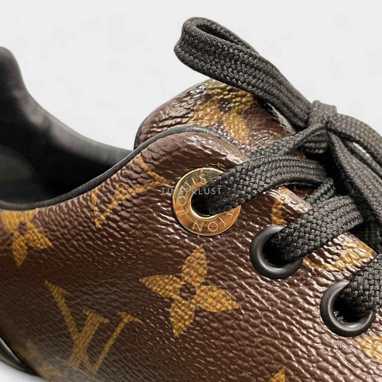 Louis Vuitton Monogram Frontrow Brown Patent Sneakers
