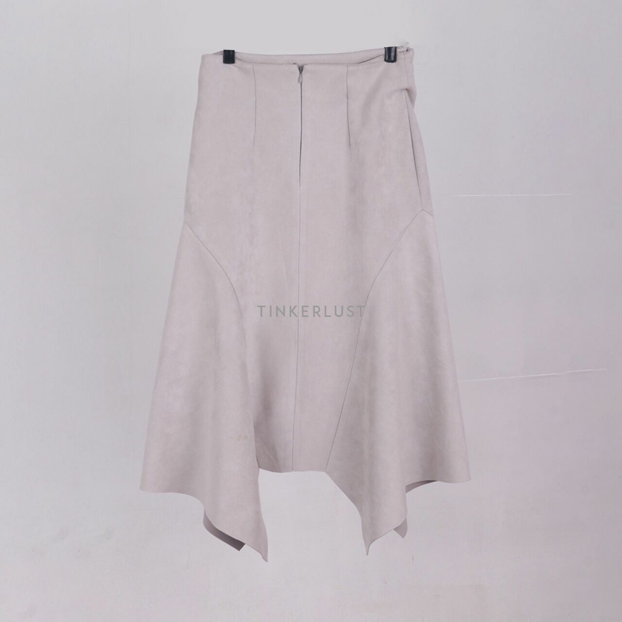 Natalia/Kiantoro Light Grey Suede Midi Skirt