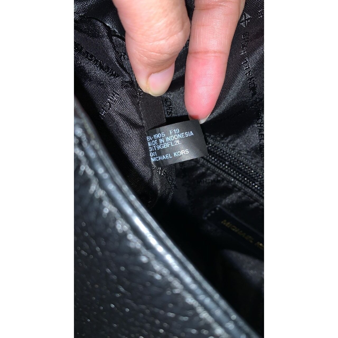 Michael Kors Black Bedford Convertible Flap Shoulder Bag