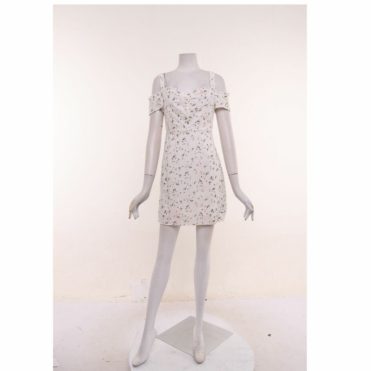 Something Borrowed White Floral Mini Dress