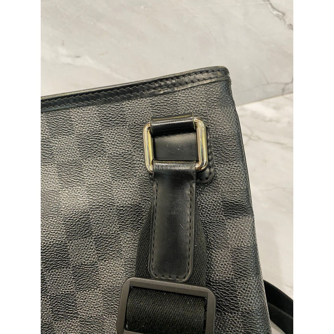 Louis Vuitton Thomas Graphite Damier SHW 2010 Sling Bag