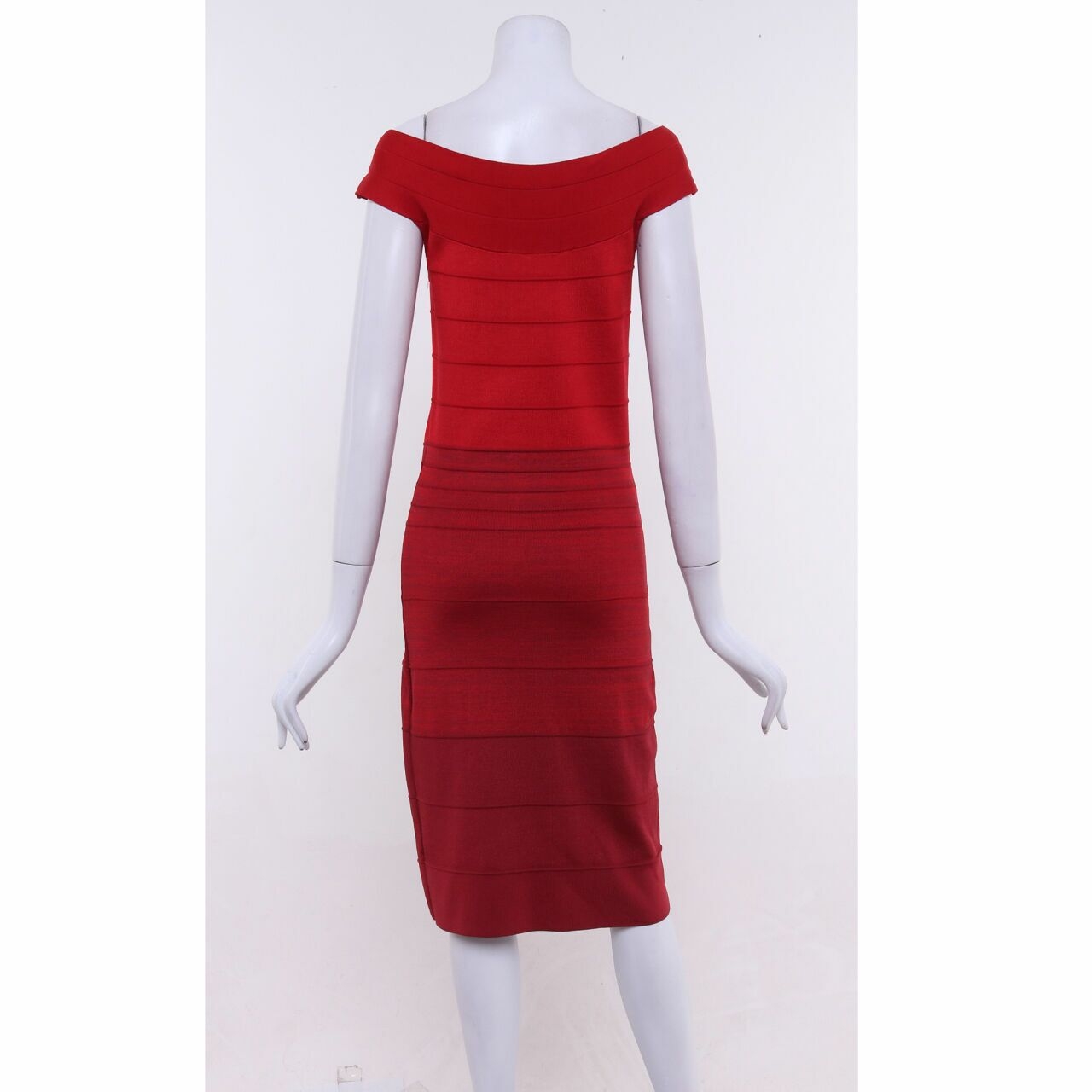 Star by Julienmacdonald Red Knit Midi Dress