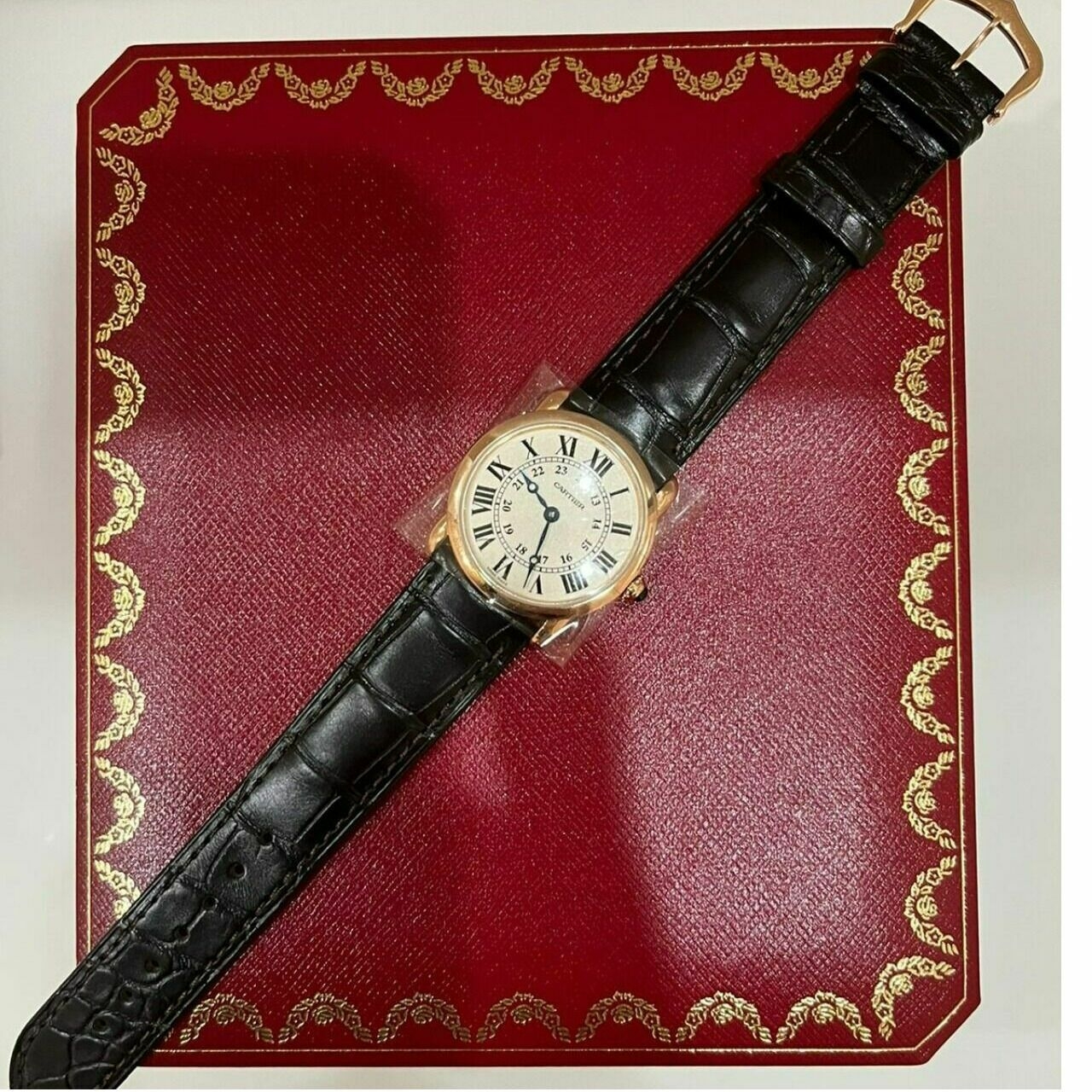 Cartier  Ronde Louis Watch