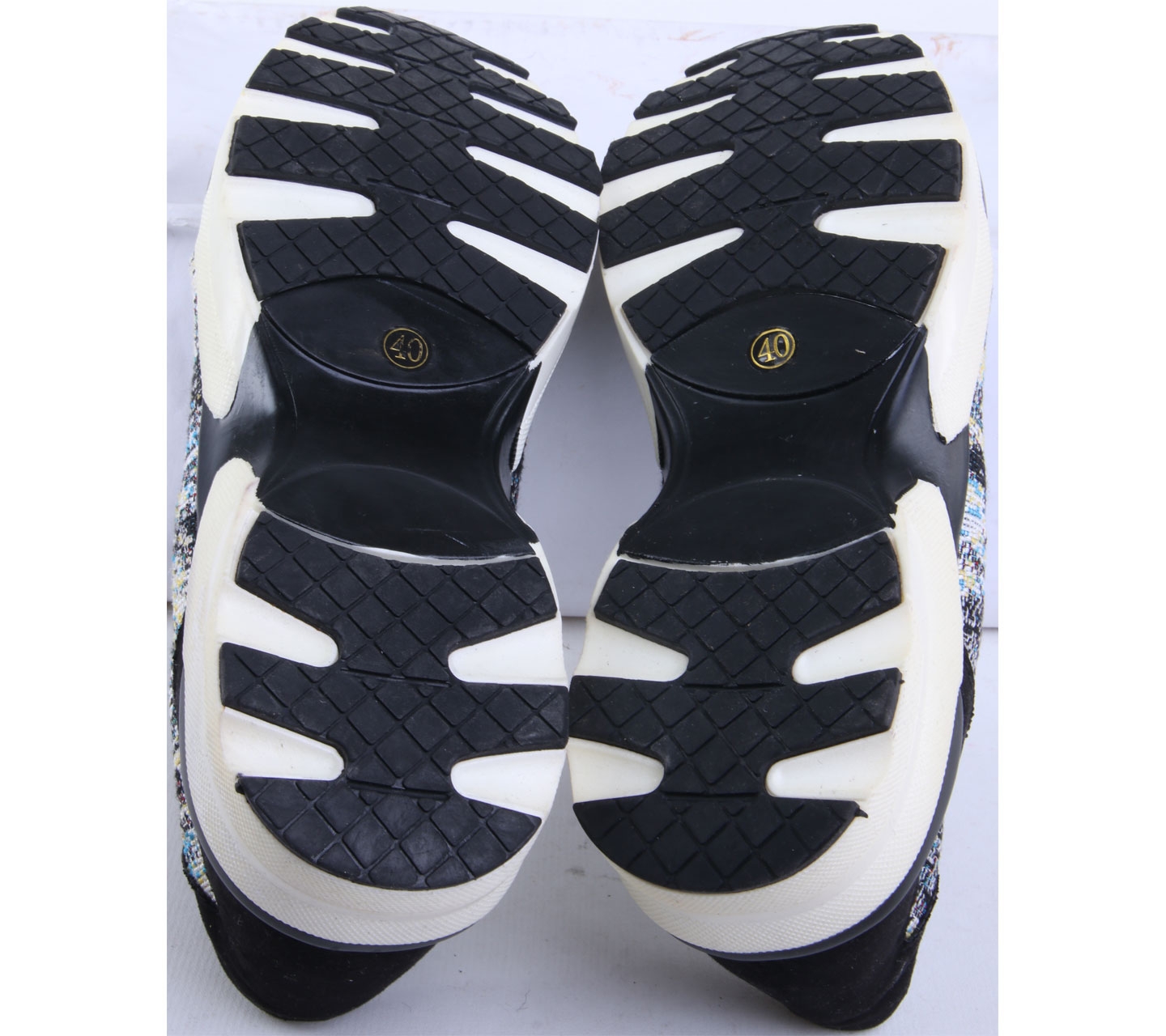 Nose Black Pattern Sneakers