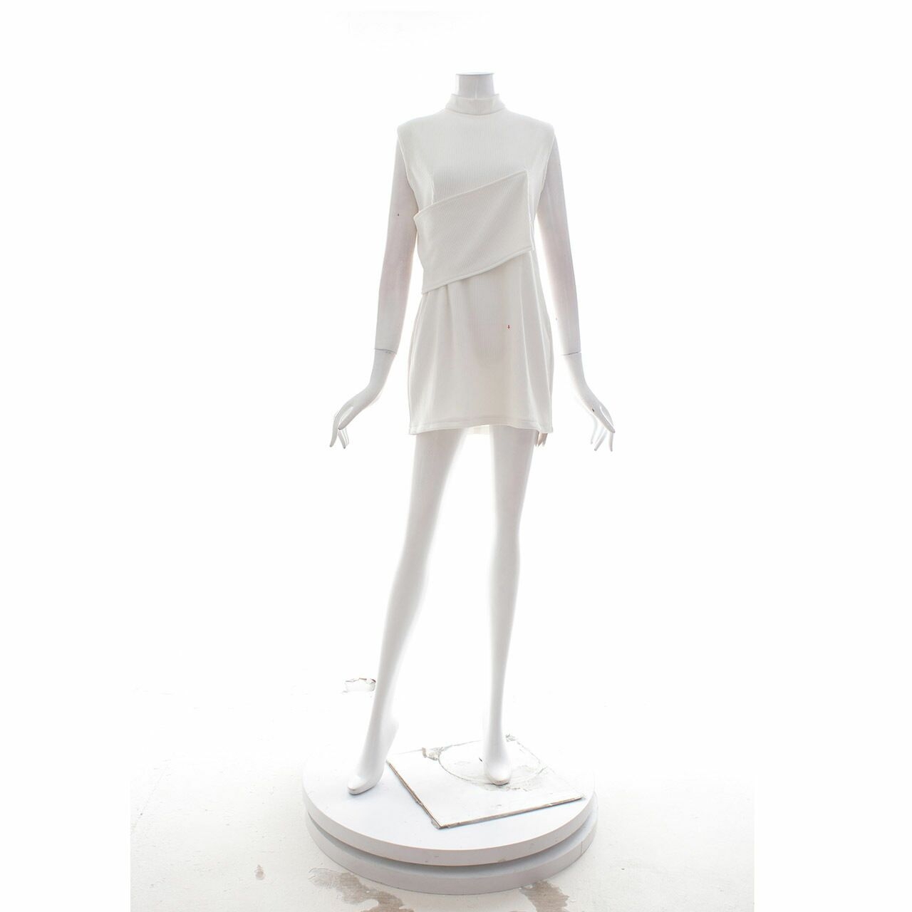 ANG STUDIO White Mini Dress