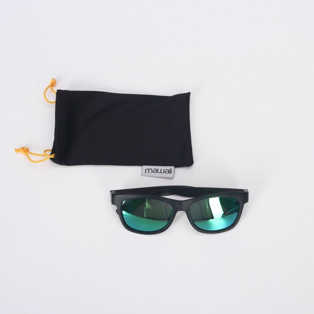 Mawaii Black Sunglasses