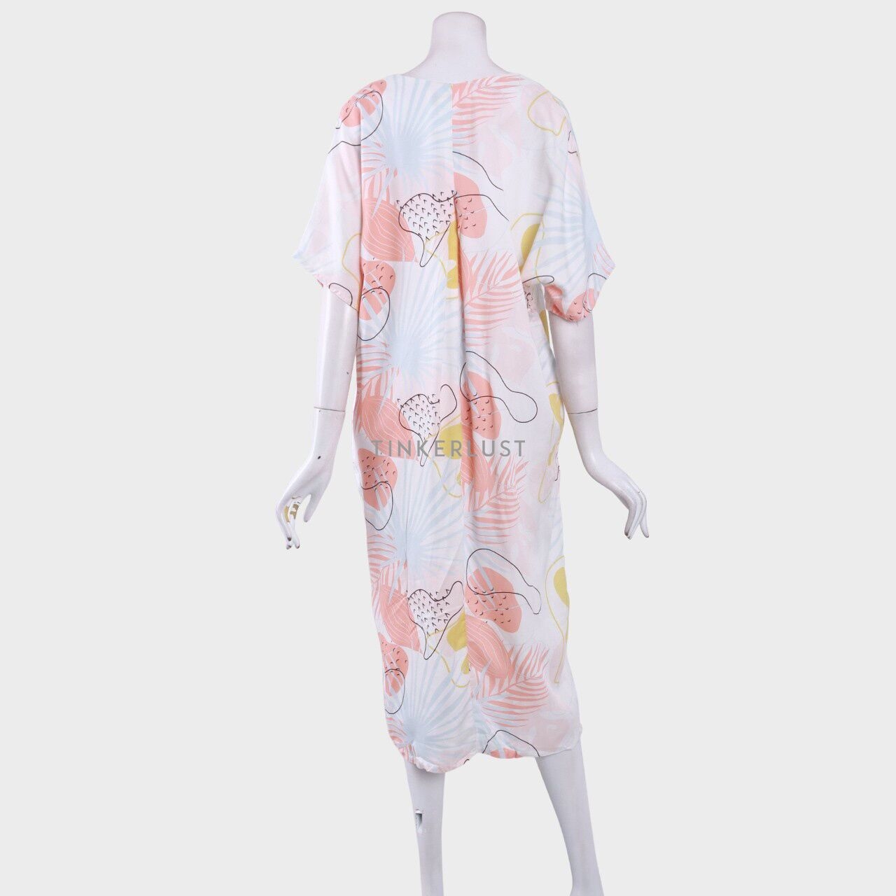 Beatrice Clothing Multicolor Midi Dress