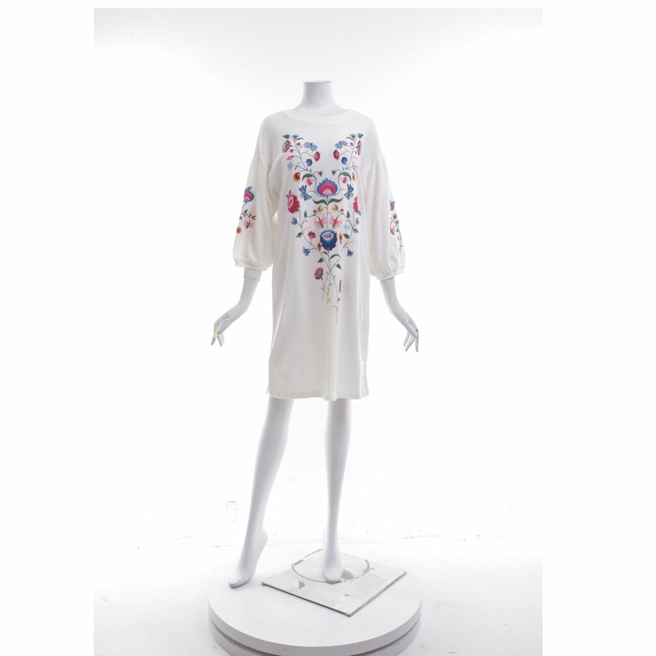 Dotti White Embroidered Tunic Blouse