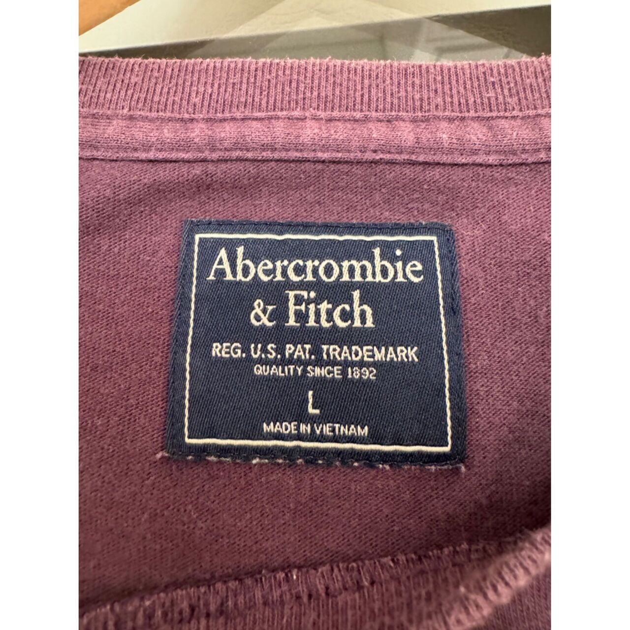 Abercrombie & Fitch Purple Kaos